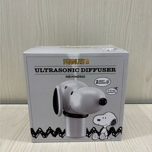 Peanuts Snoopy USB Ultrasonic Diffuser